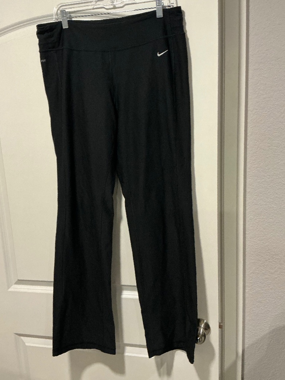 Nike Dri-Fit Straight Leg Leggings